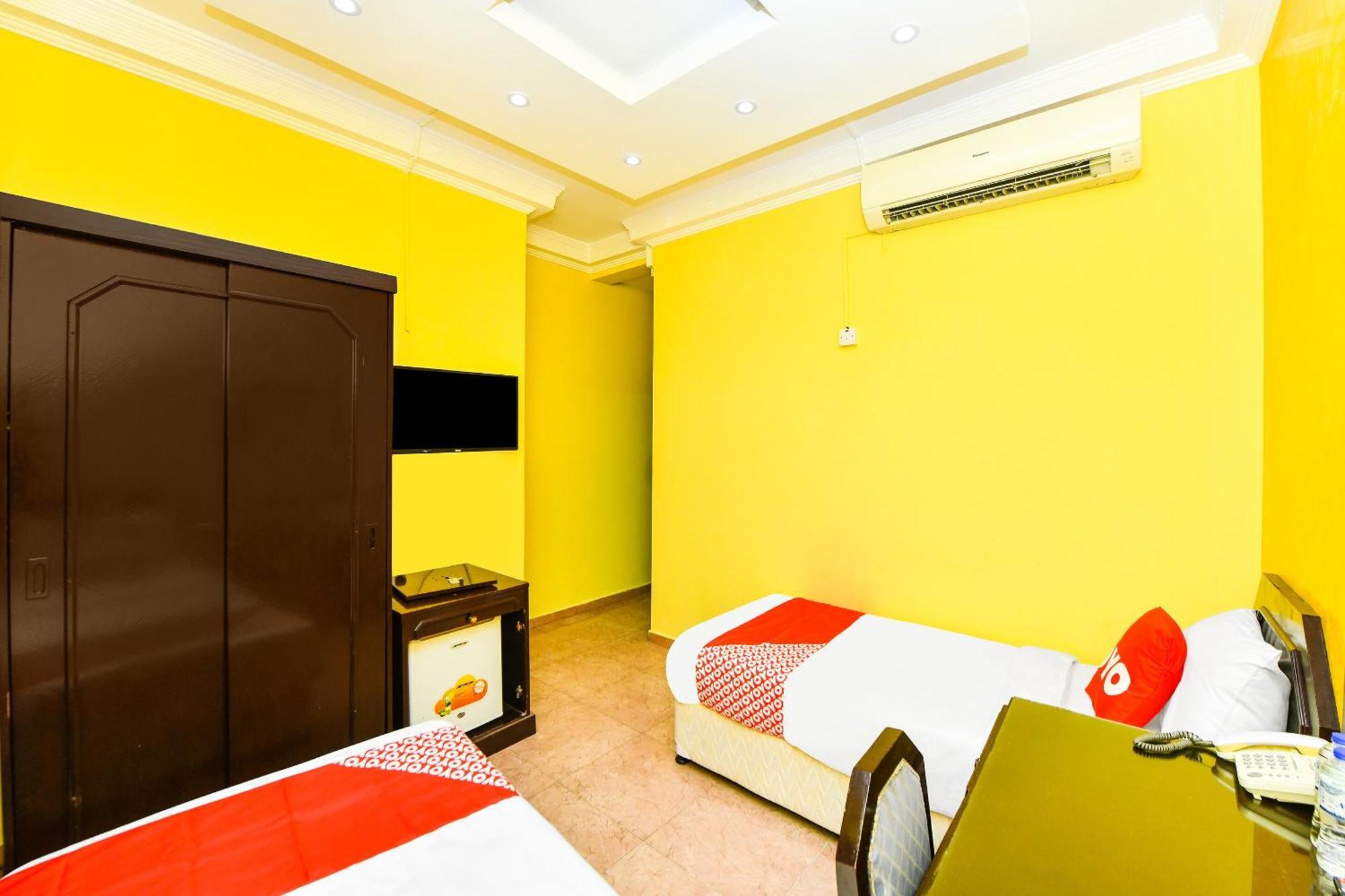 Oyo 137 Marina Hotel Maskat Zewnętrze zdjęcie