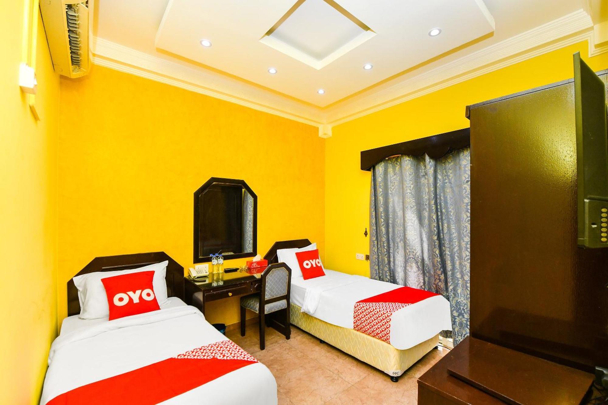 Oyo 137 Marina Hotel Maskat Zewnętrze zdjęcie